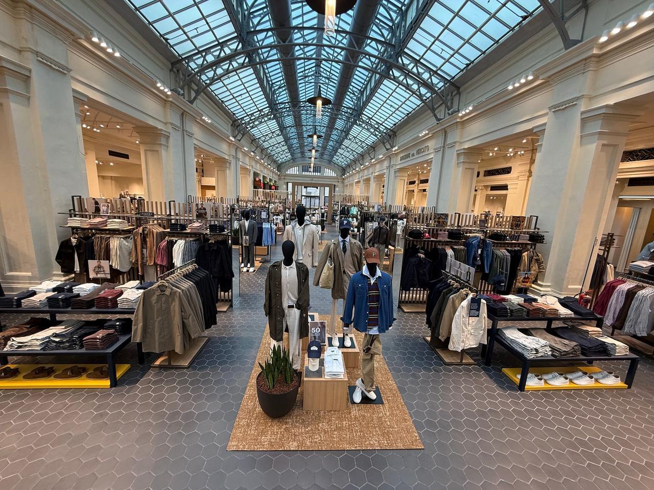 Il ritorno di Ovs al Mercato Coperto. «La gente ci dice: bentornati». Ecco quali marchi ci sono