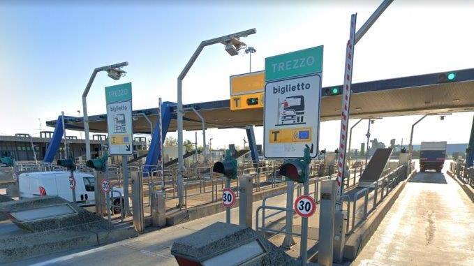 Una barriera per il pedaggio autostradale (foto d’archivio)