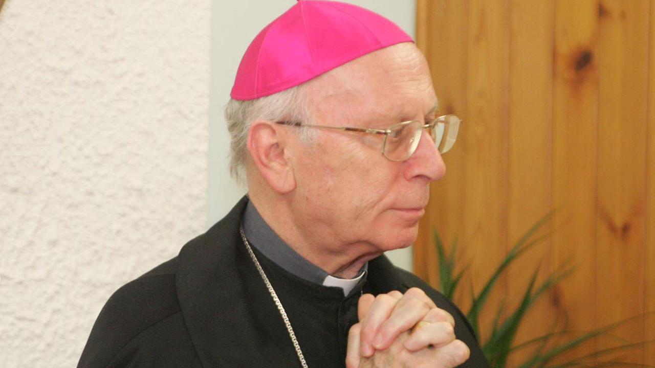 Il vescovo emerito Caprioli ricoverato in ospedale. Sono ore di preghiera per l’intera diocesi