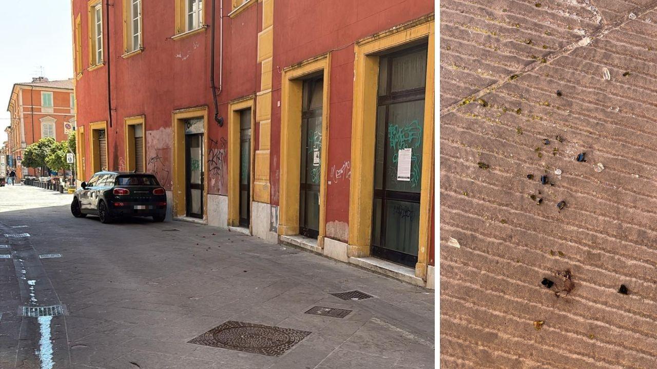 A sx via Guidoni, a dx alcuni frammenti di vetro