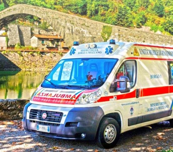 Garfagnana, ambulanze senza dottore a bordo: il no dell'Ordine dei medici