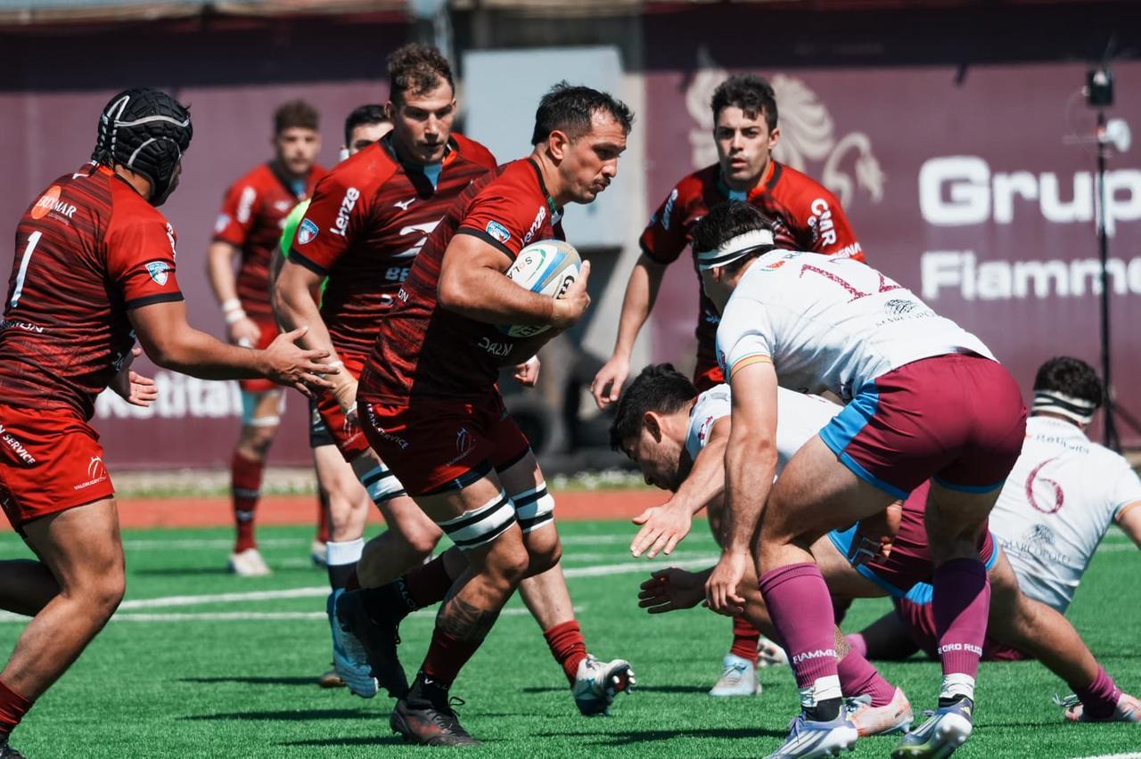Valorugby espugna Roma: battute le Fiamme Oro, granata di nuovo in vetta