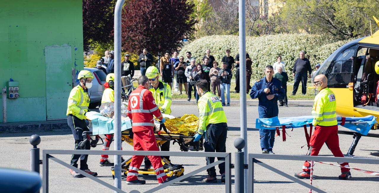 Esplosione a Fiorano, ustioni gravissime per i due proprietari: «Il figlio ha estratto il padre dalle fiamme»