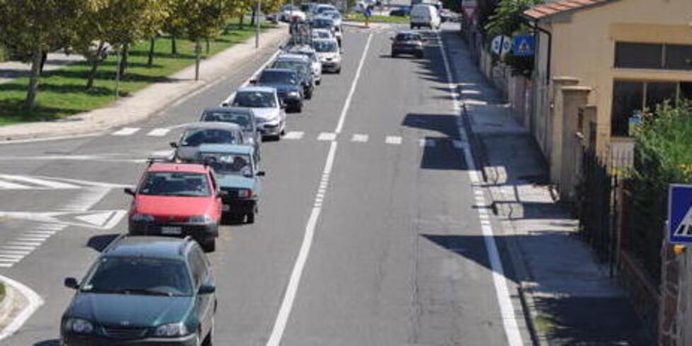 Cecina, due 15enni trovano un portafogli pieno e lo restituiscono: «Abbiamo fatto ciò che dovevamo»