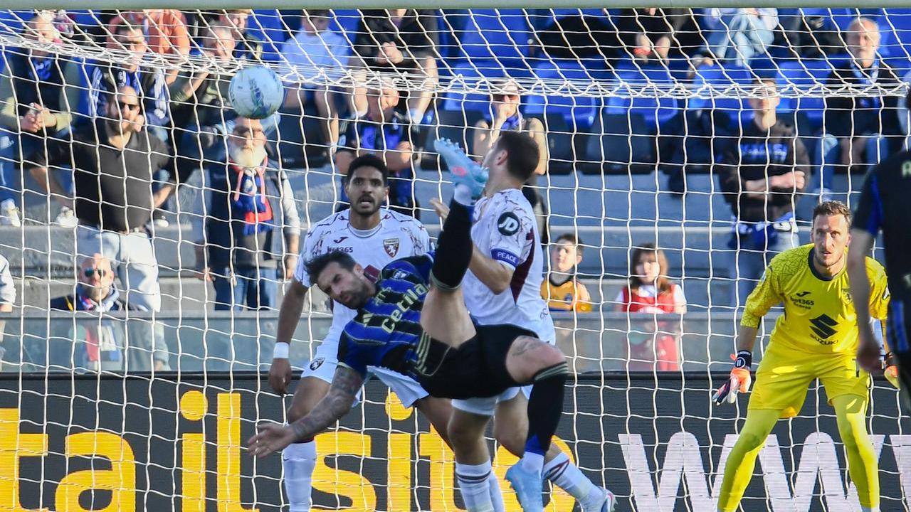 Un momento della partita (foto Stick)