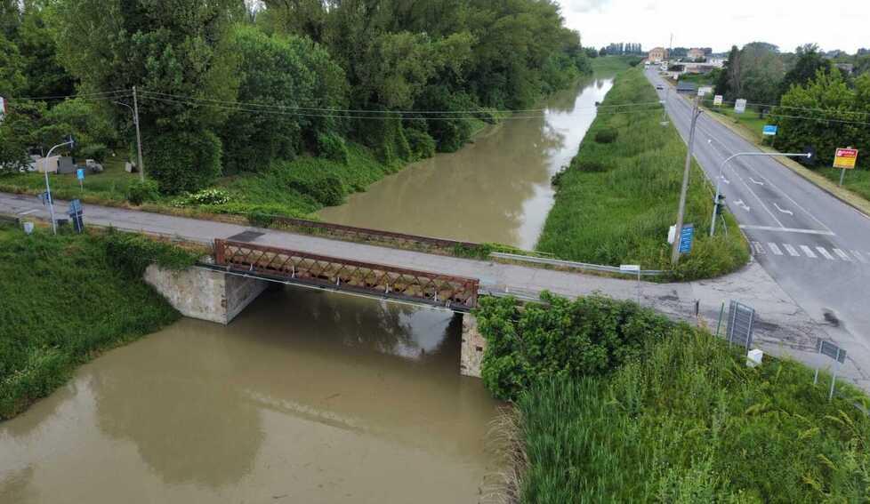 Bondeno, semaforo falciato nello schianto: dopo 4 anni arriva il rimborso