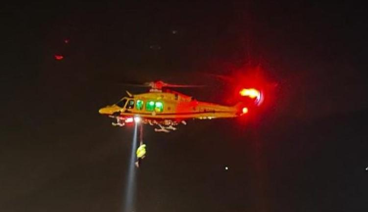 Prato, elicottero parte da Ravenna per soccorrere un novantenne di notte sulla Calvana
