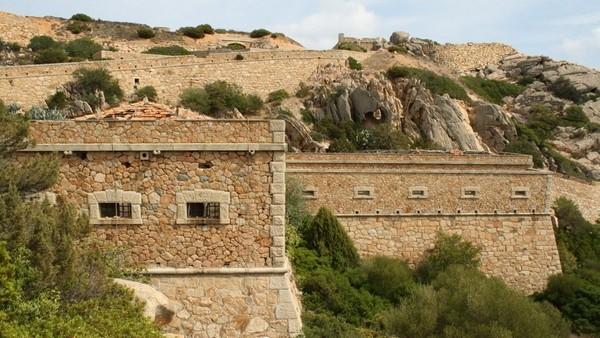 Incrociatore Trieste, per l’anniversario dell’affondamento si aprono le porte della fortezza di Capo d’Orso – Info e orari