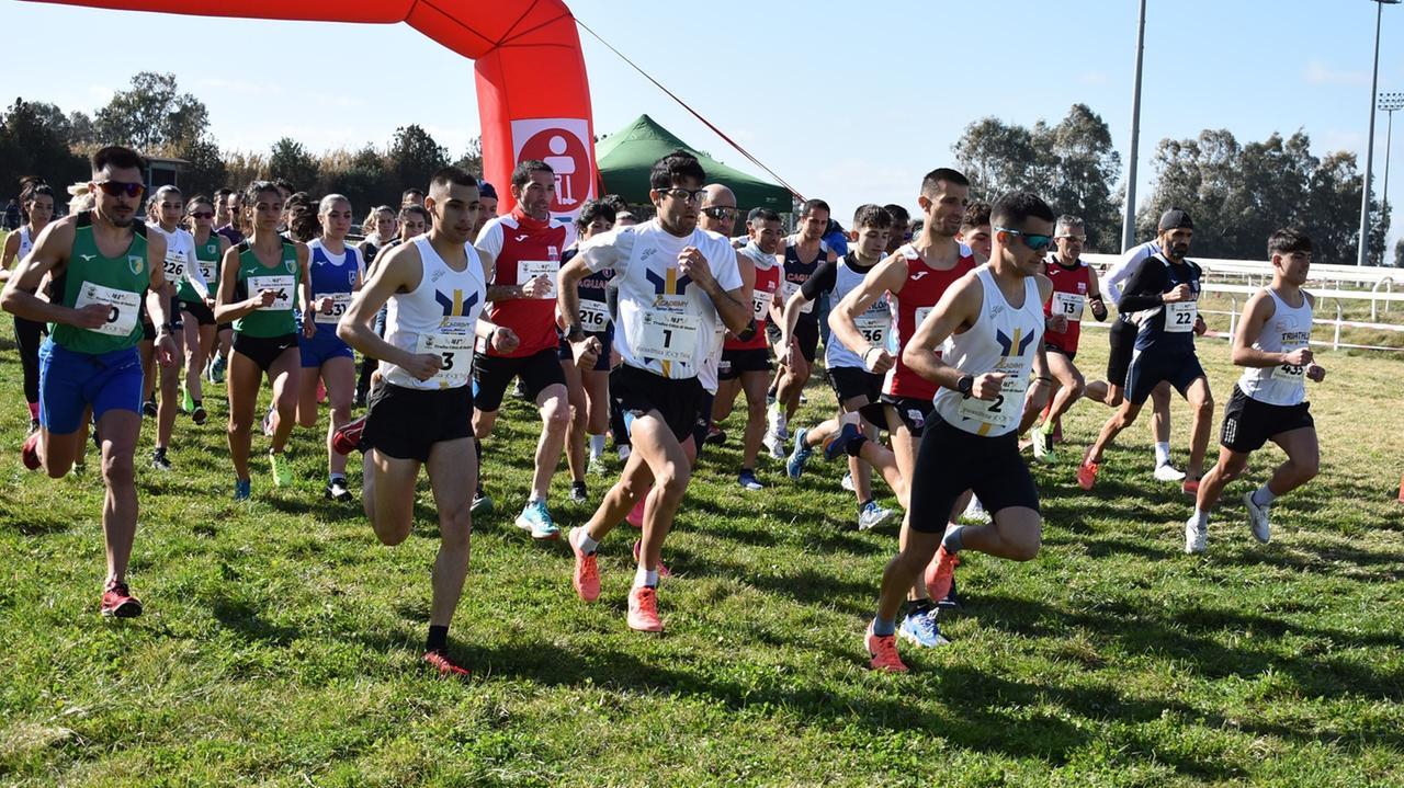 Vince la corsa ma viene squalificata per le scarpe