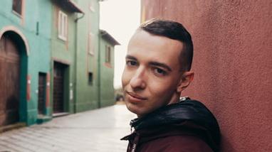 Da Livorno il rap di “Bara”: rime e melodie per raccontare la realtà e sezionare l’anima<br>