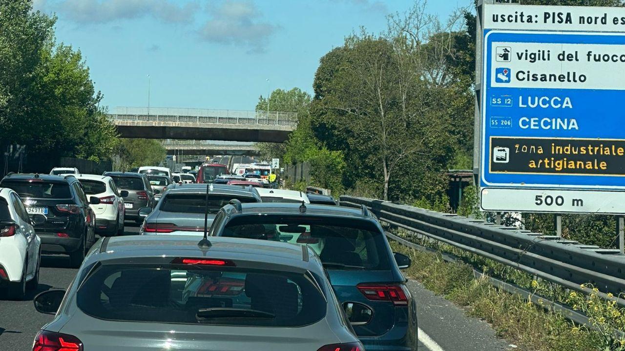 
	Traffico bloccato dopo l'incidente

