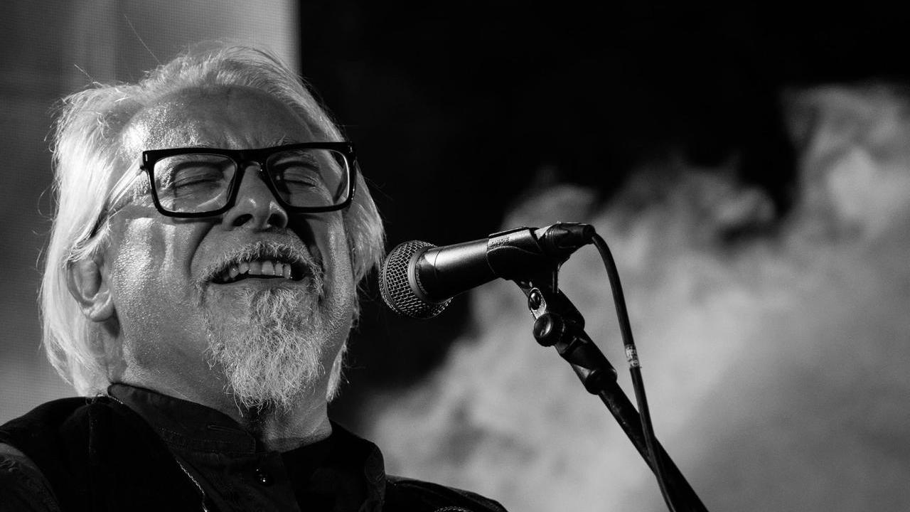 Beppe Dettori cantante musicista