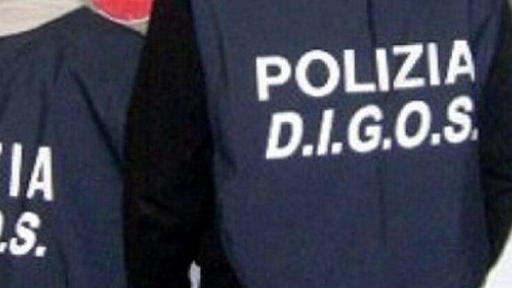 Le perquisizioni da parte della Digos delle questure di Firenze e Arezzo