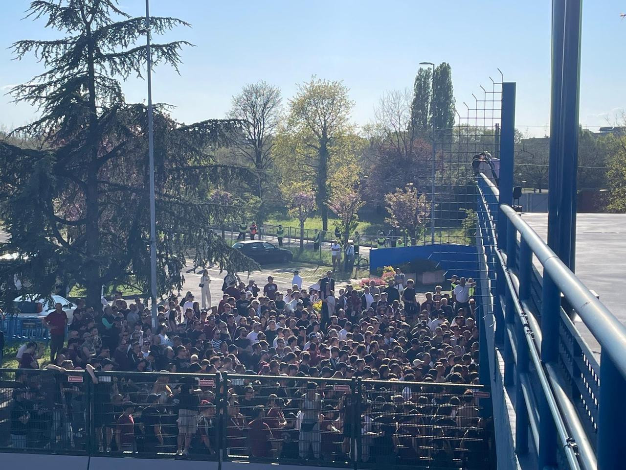 Reggiana, esplode la rabbia dei tifosi. Bisoli: «Hanno ragione»