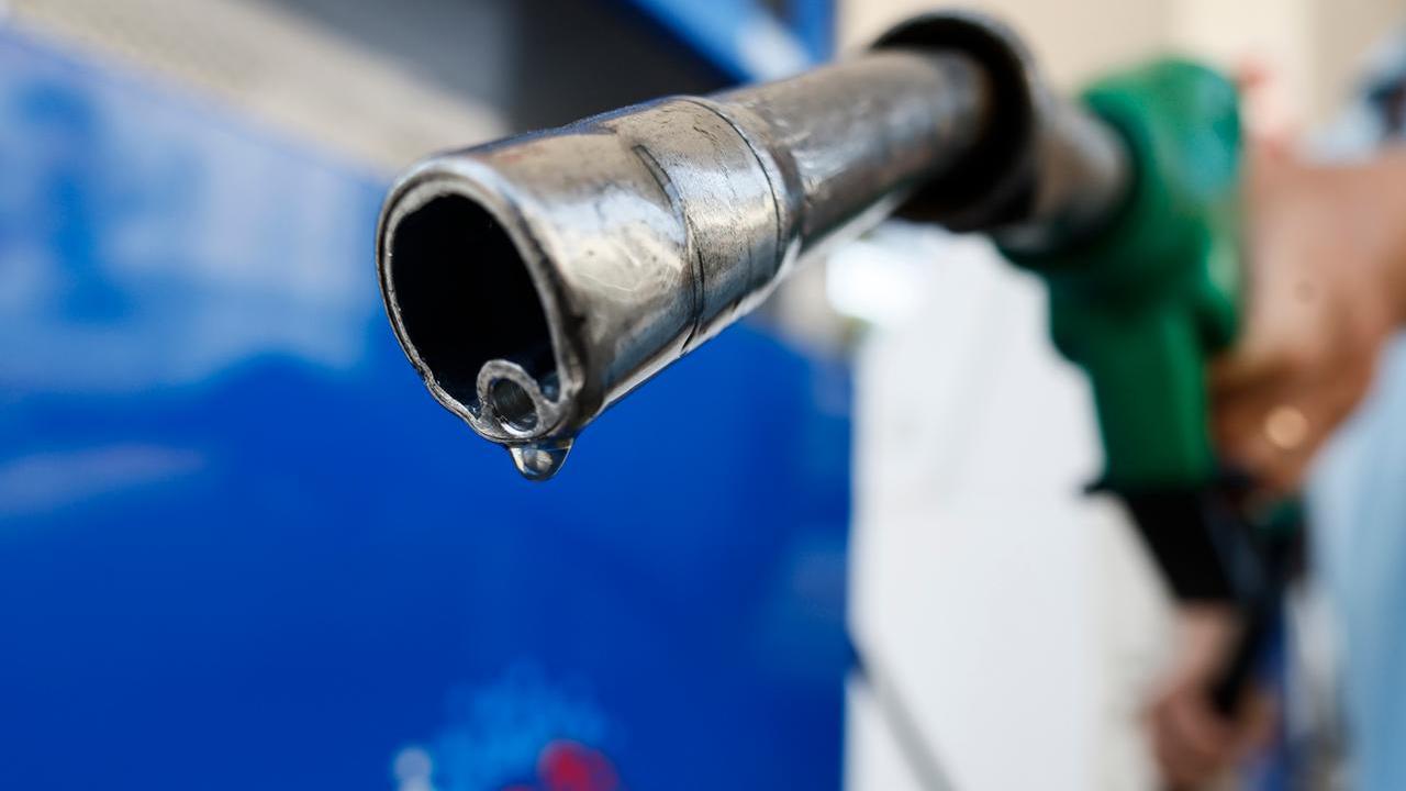 Crisi energetica, da maggio allarme scorte: le ipotesi sul piano d’emergenza in Italia. Rischio dad? La risposta del ministero