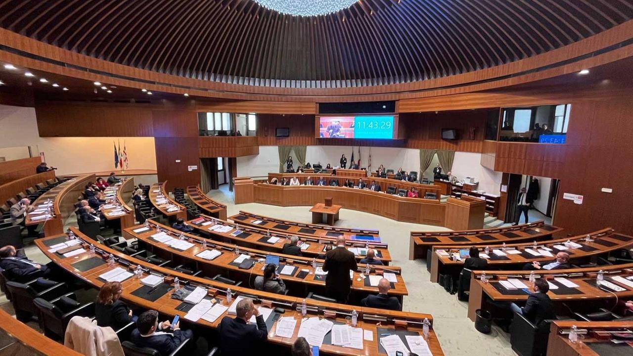 Lavoro, il salario minimo regionale è legge: ecco cosa prevede