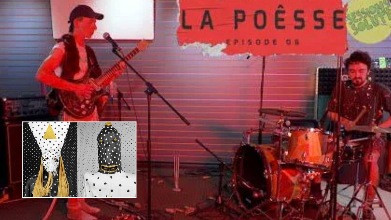 
	<em>Una foto che gira sui social che svelerebbe la loro vera identit&agrave;</em>

