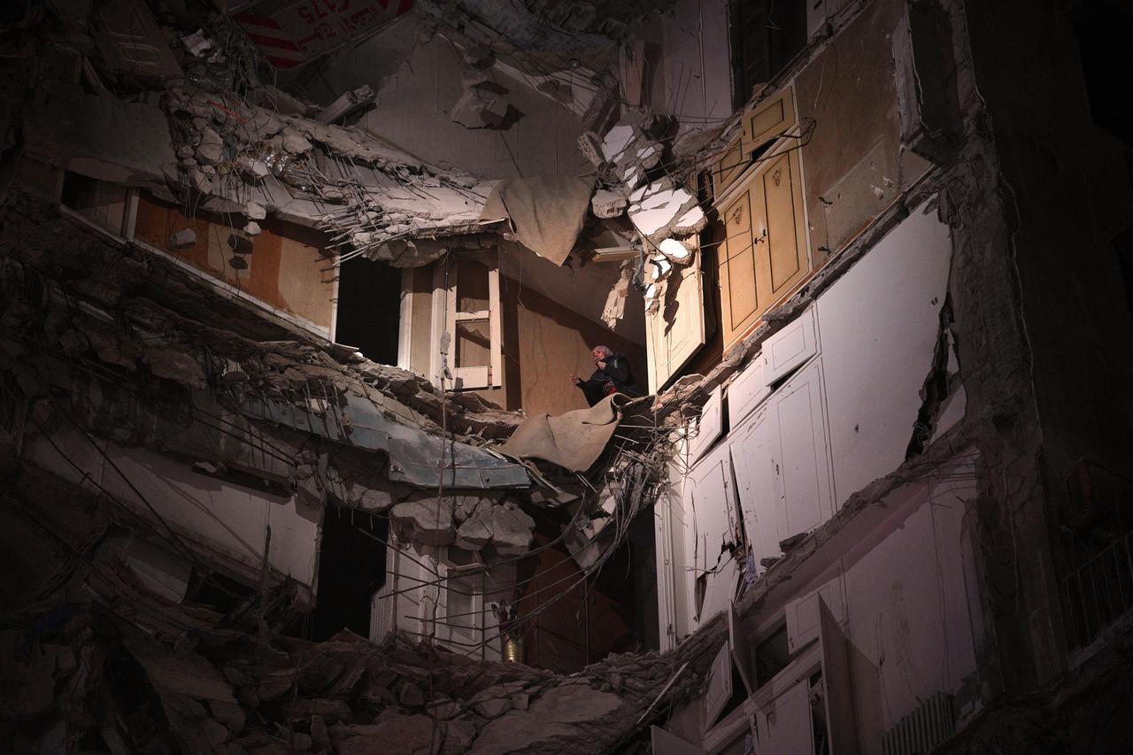 Iran: tregua a rischio dopo i raid Idf in Libano. Primo round colloqui sabato in Pakistan con Vance