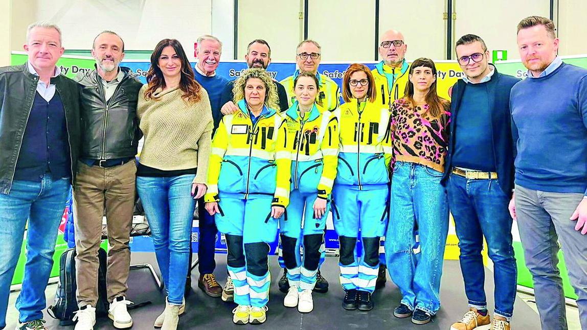 Lo staff della Capp Plast che ha partecipato alla giornata sulla prevenzione infortuni