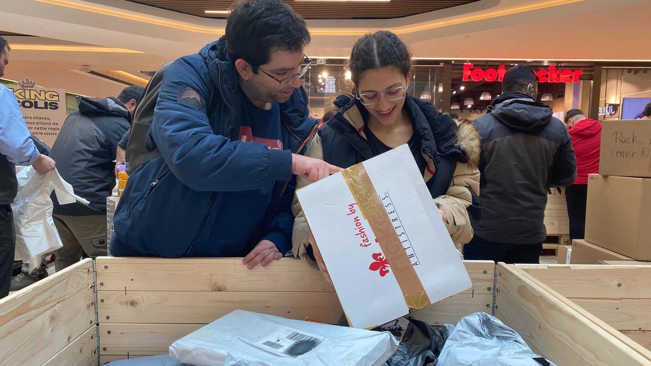 King Kolis, il "mistery shopping" dei pacchi smarriti torna a Modena