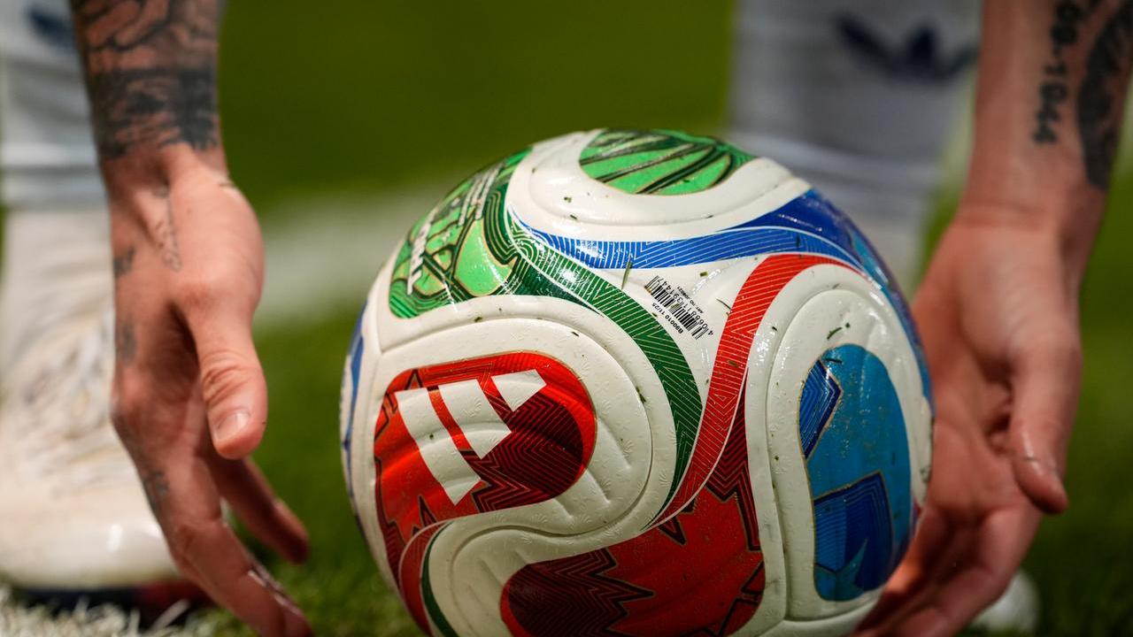 Club dilettanti imbottiti di stranieri, il fallimento degli azzurri ai mondiali parte da qui: ecco perché il calcio italiano non cresce