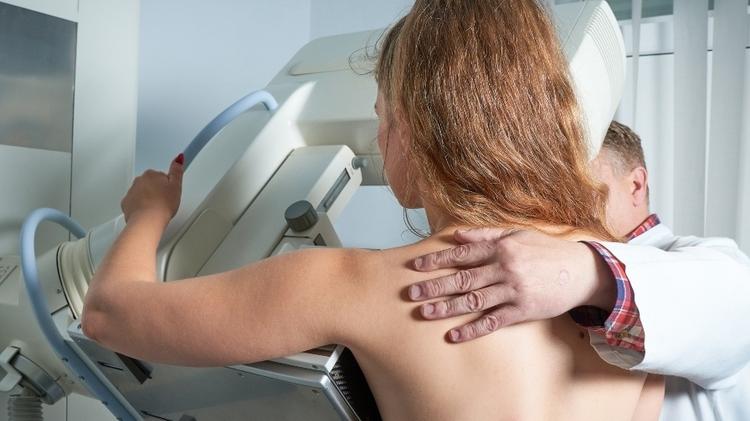 Prato, morì a 35 anni per tumore: l’Asl condannata a risarcire marito e figlio