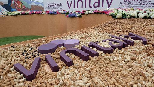 Vinitaly 2026, pioggia di premi per i vini sardi: ecco tutti i punteggi e le etichette