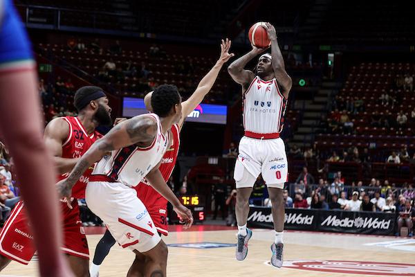 Una Hotels Reggio Emilia-Vanoli Cremona, segui con noi la radiocronaca del match