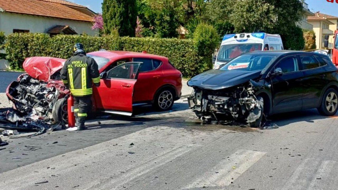 
	Lo schianto a Ponsacco (Foto vigili del fuoco)

