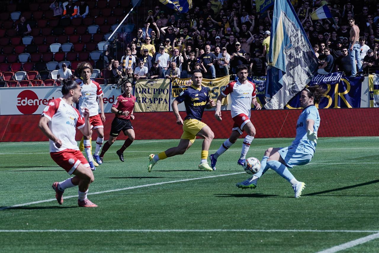 
	Chichizola provvidenziale prima dell'uscita per infortunio

