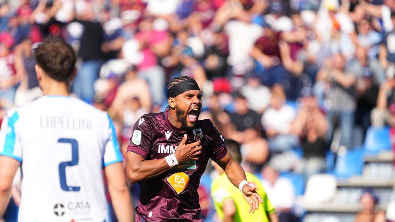 Reggiana-Carrarese, segui la nostra diretta