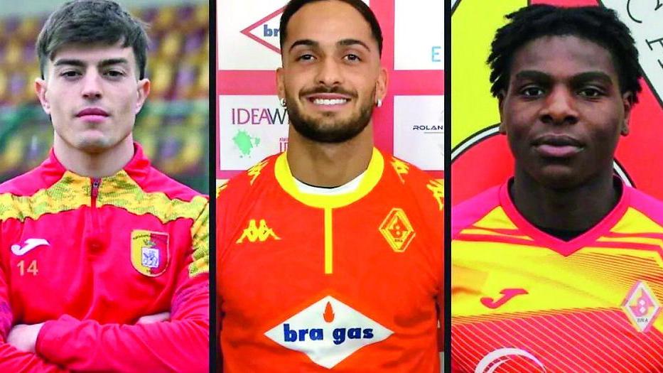 I tre calciatori denunciati: da sx Fausto Perseu, Alessio Rosa e Jesus Christ Mawete