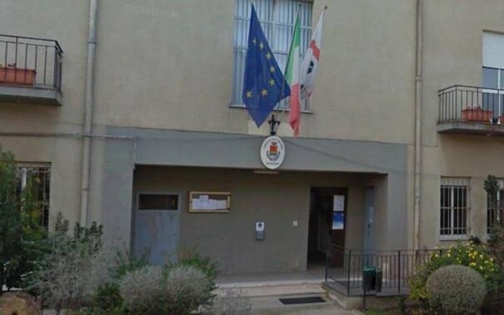 Corsa a tre per conquistare la poltrona di sindaco