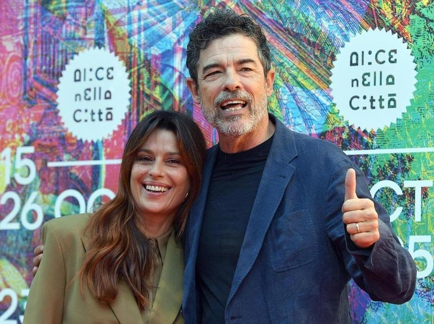 
	Claudia Pandolfi e Alessandro Gassmann, i due protagonisti de &ldquo;Il sospetto&rdquo;: la serie sar&agrave; girata a Viareggio dal 20 aprile

