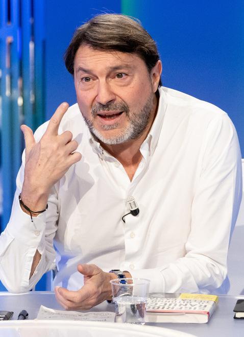 «Dentro le ombre per fare luce»