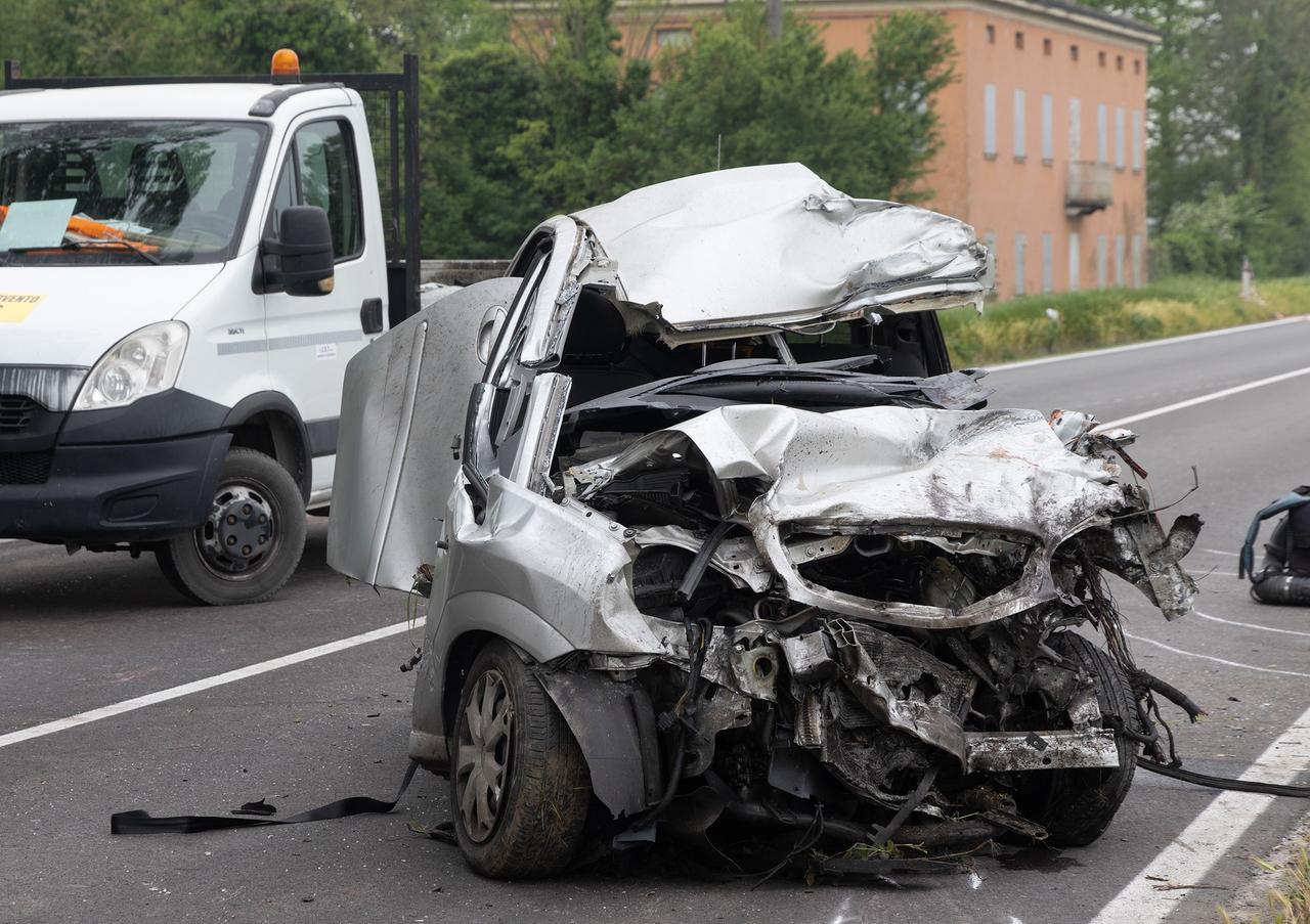Tragico frontale a Cittanova, i due figli di Issah: «Penseremo noi alla famiglia»
