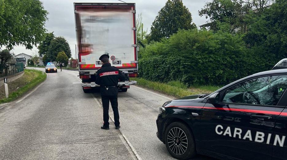 Incidente a Reno Centese: 16enne investito mentre va alla fermata del bus