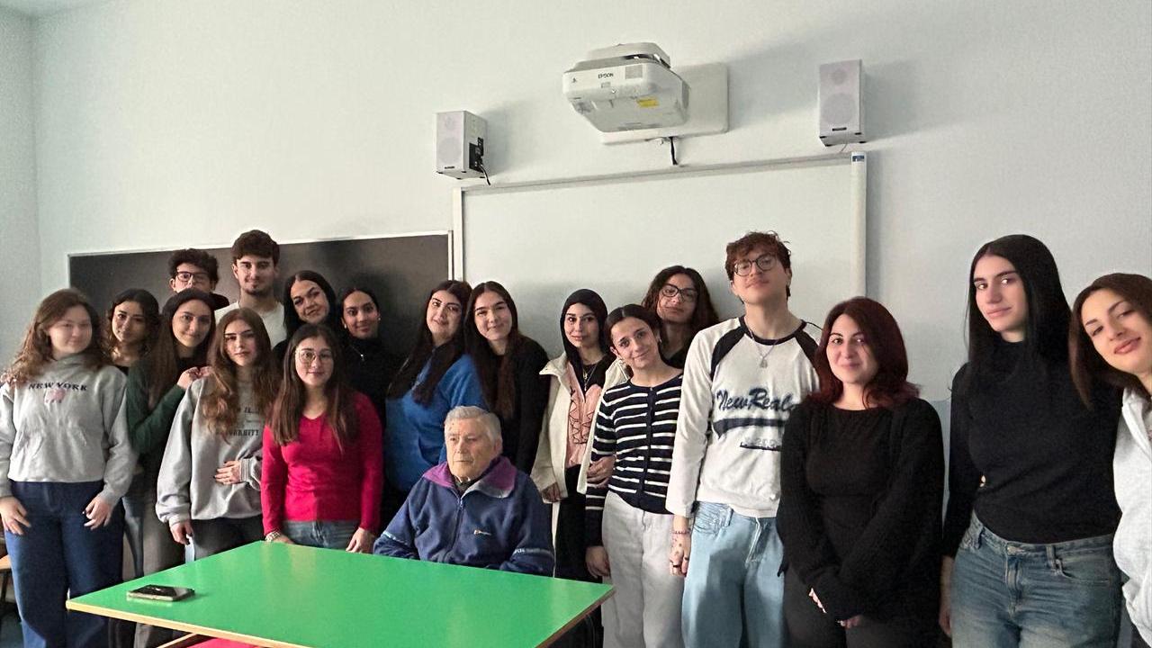 Arrigo Zanfi, artigiano da una vita: «Quarant’anni di carriera, è un’arte»