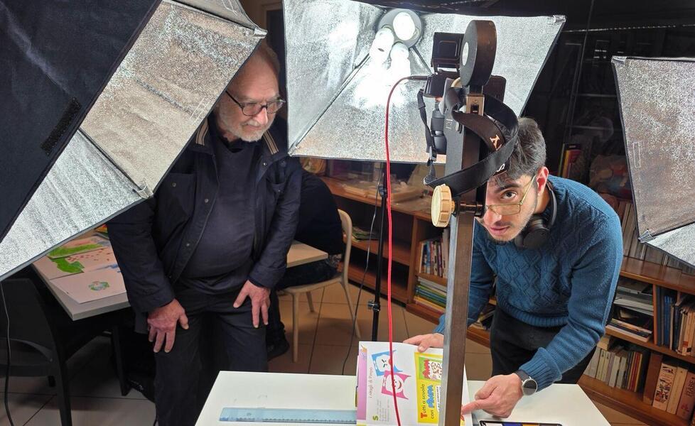 I ragazzi di Digitiamo “angeli custodi” di Altan: la Pimpa digitale all’insegna dell’inclusione