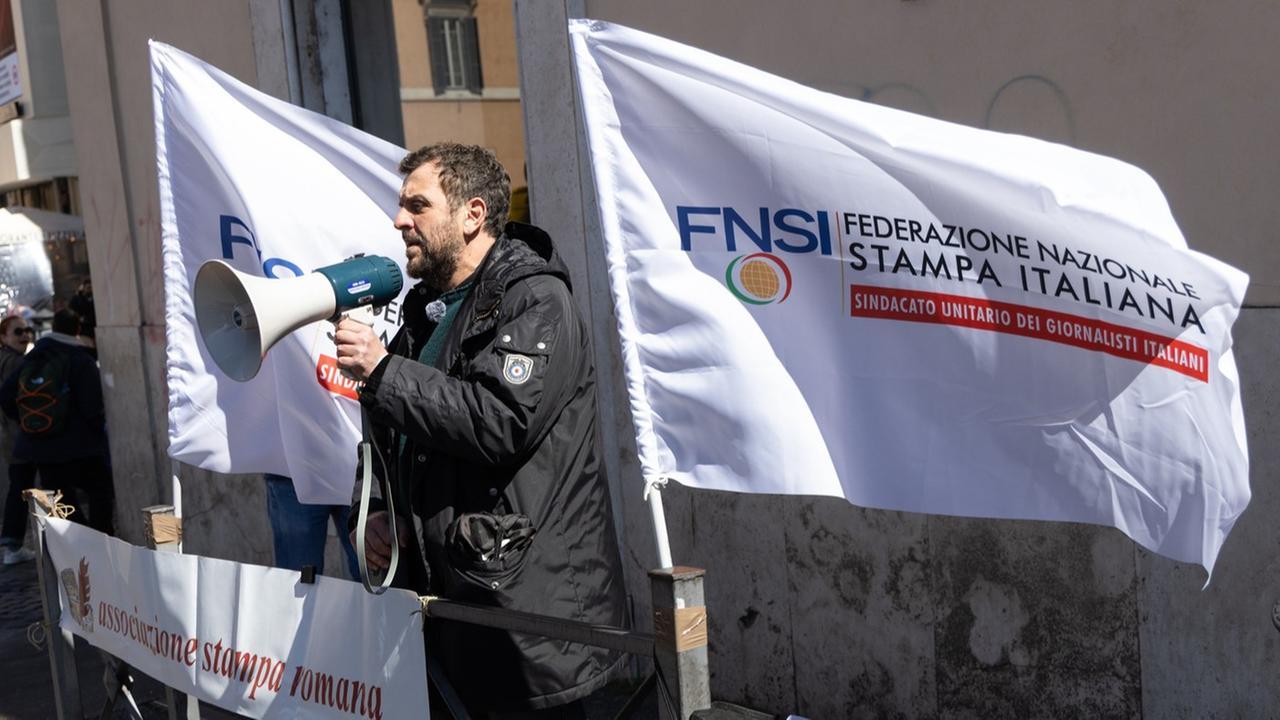 Giornalisti in sciopero per il rinnovo del contratto