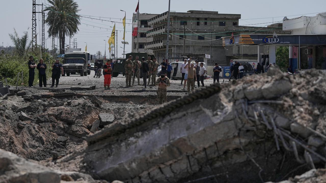 Medio Oriente, al via la tregua di 10 giorni tra Israele e Libano. Trump ancora contro Meloni: «Non sosterremo l’Italia»