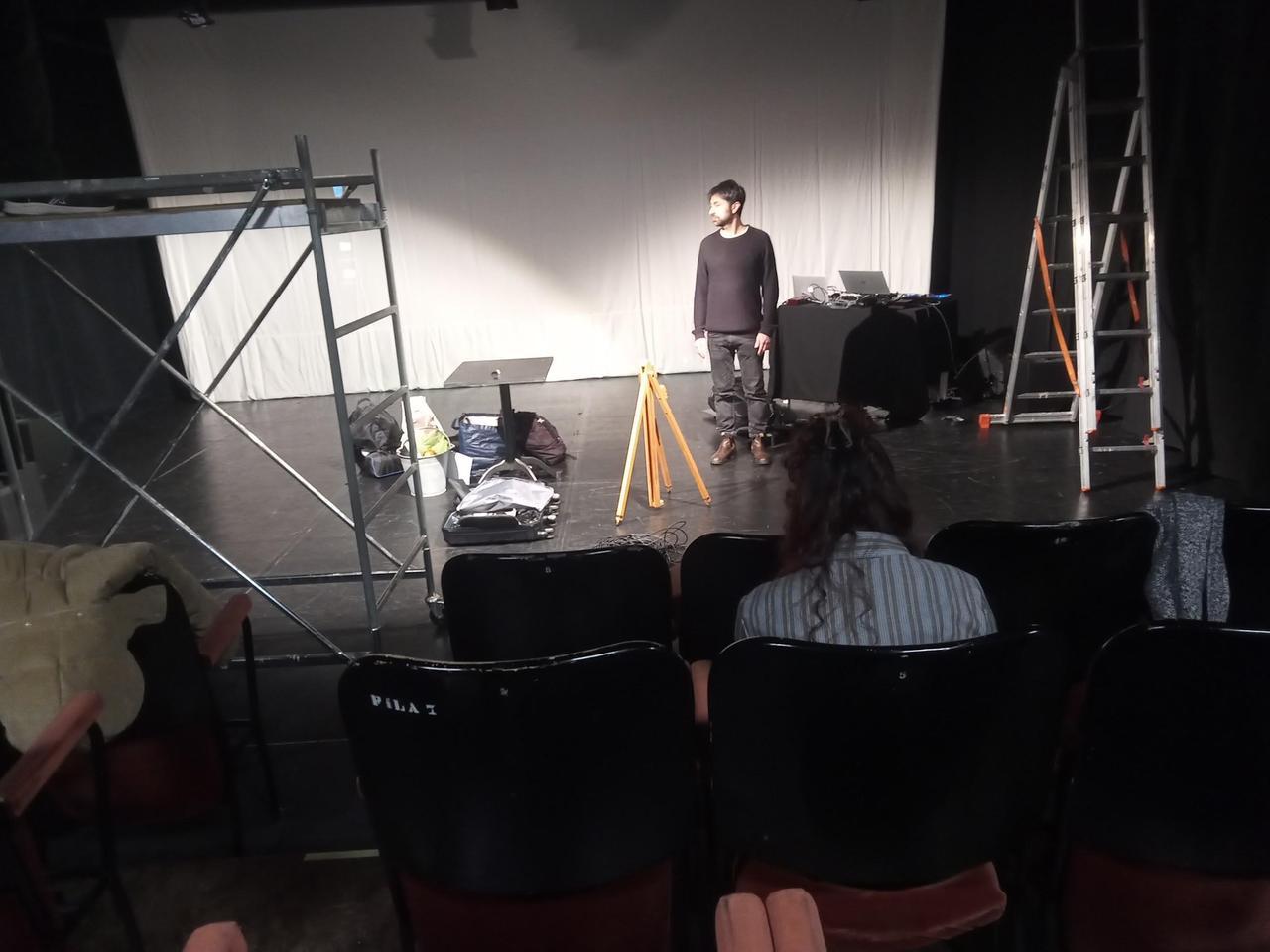 Come nasce uno show? Tante voci, un solo corpo