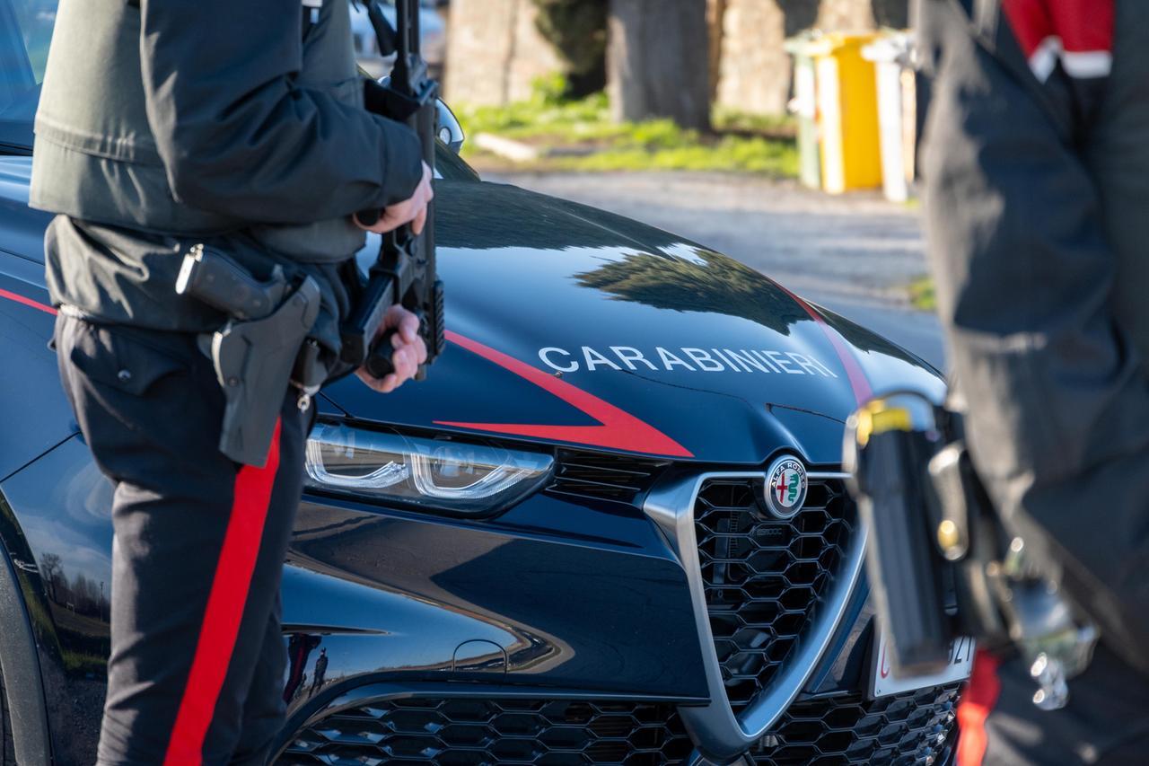 Lucchese di 51 anni in manette con l’accusa di spaccio