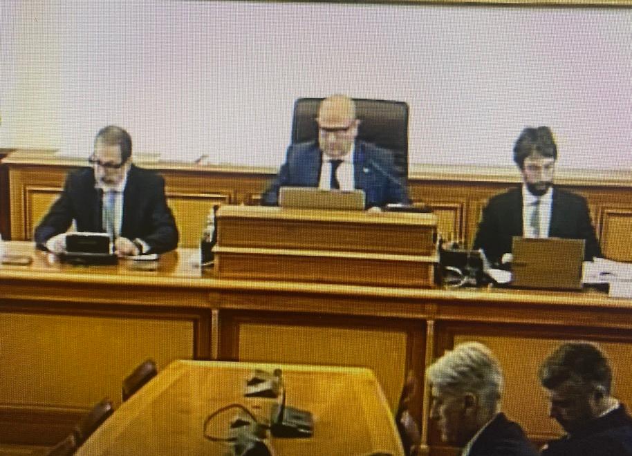 Giancarlo Dionisi (il primo a sinistra) durante l’audizione