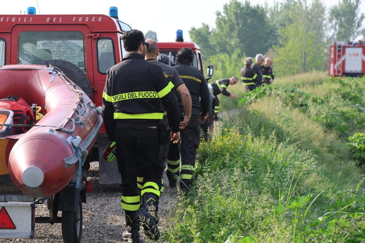 Va a pescare e non torna a casa: trovato morto nel fiume Panaro