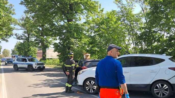 Carambola tra auto, ferito un bimbo di otto anni