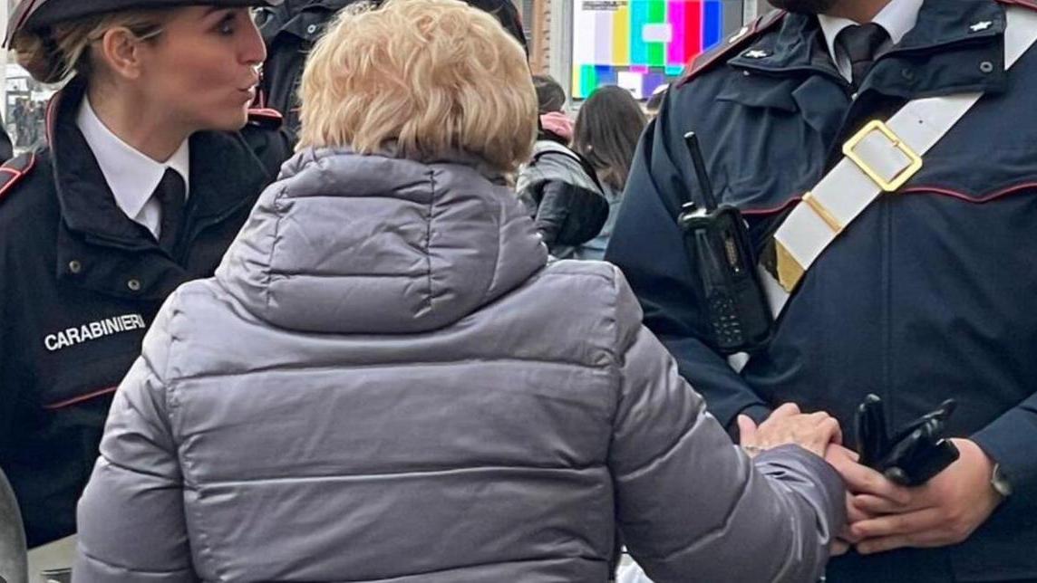 La truffa dell’auto fantasma: fa un bonifico di 13.500 euro ma il veicolo non arriva – Che cosa è successo