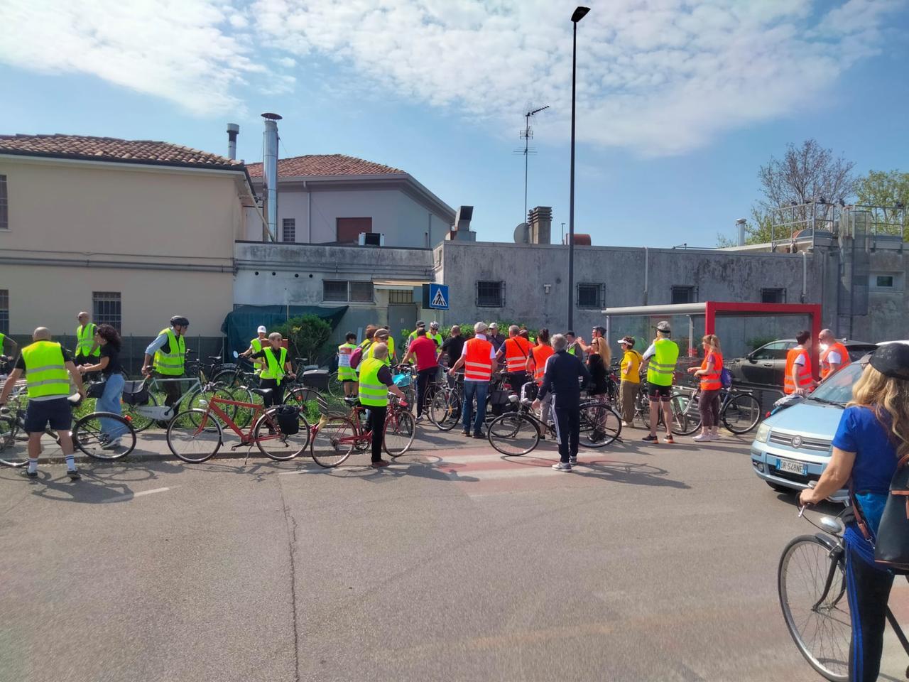 Ferrara, una pedalata per la sicurezza: i cittadini denunciano ritardi sul Pums