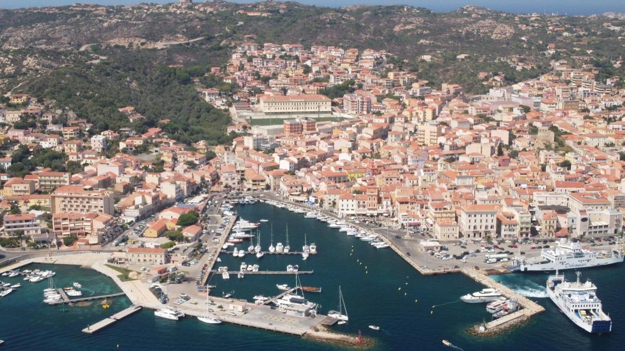 La Maddalena, la Regione respinge il nuovo Puc: 30 giorni per correggerlo