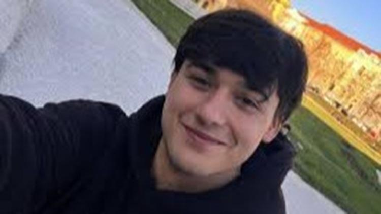 Diciassettenne muore dopo due interventi chirurgici alla tibia, otto indagati – Ecco chi è la vittima